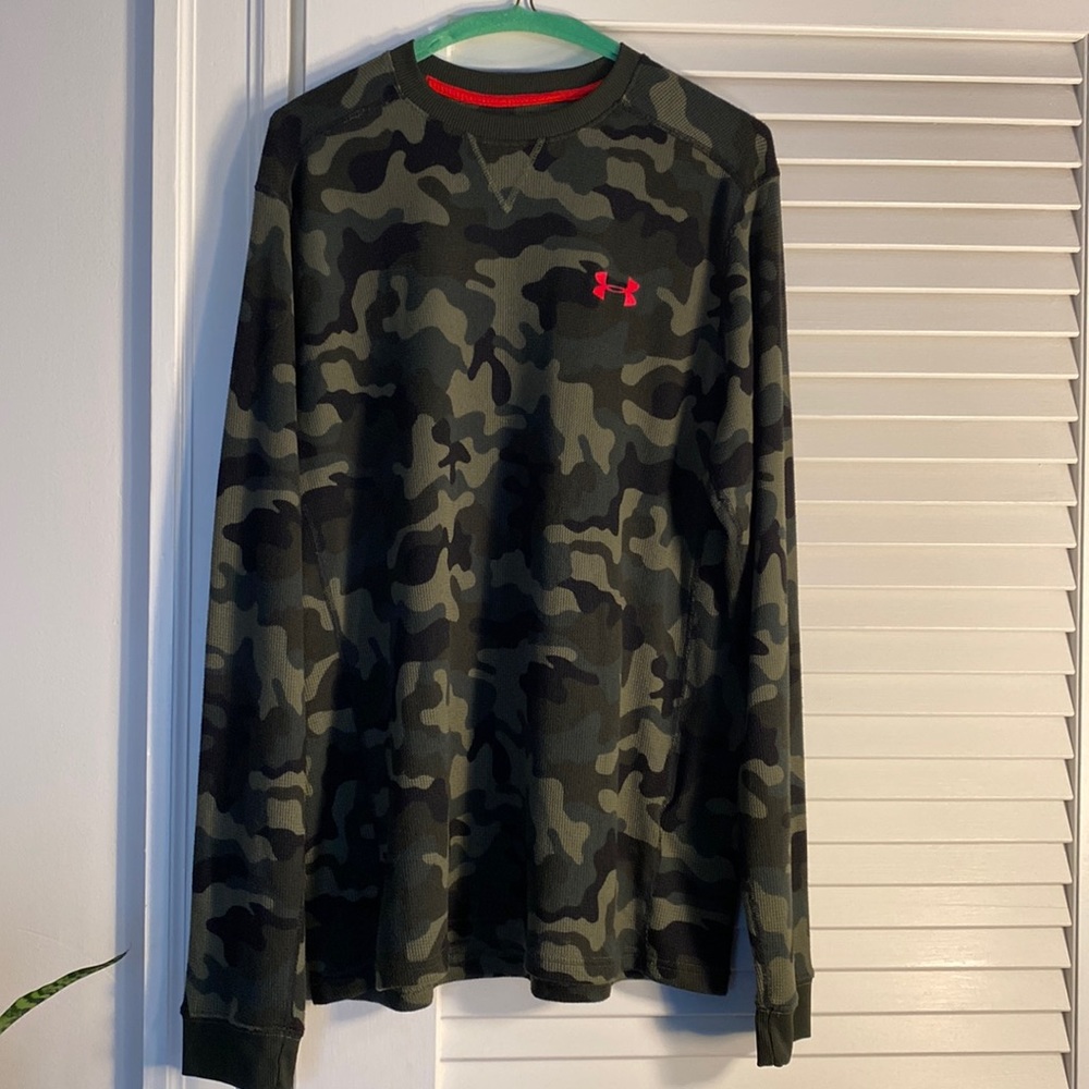 Under Armour long sleeve camo shirt